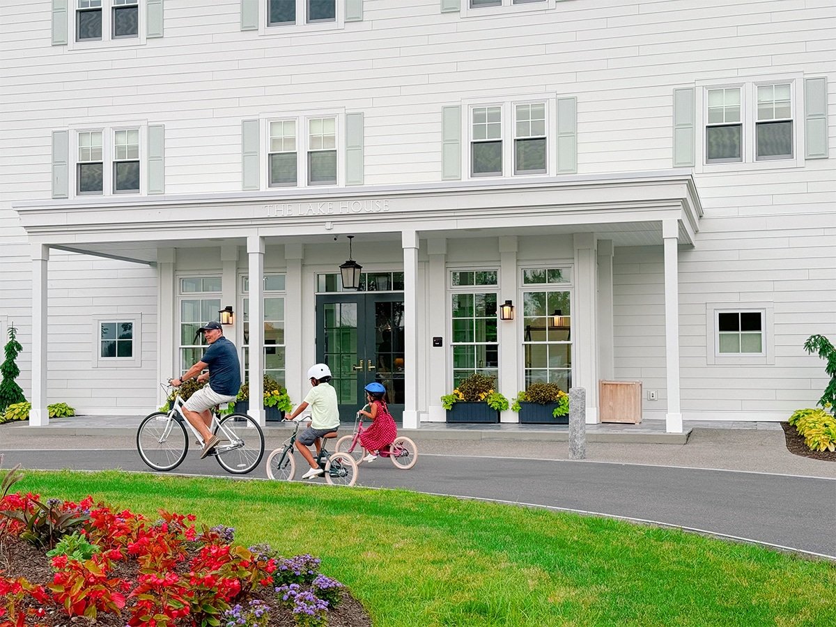 The Lake House on Canandaigua has bicycles for kids and adults.