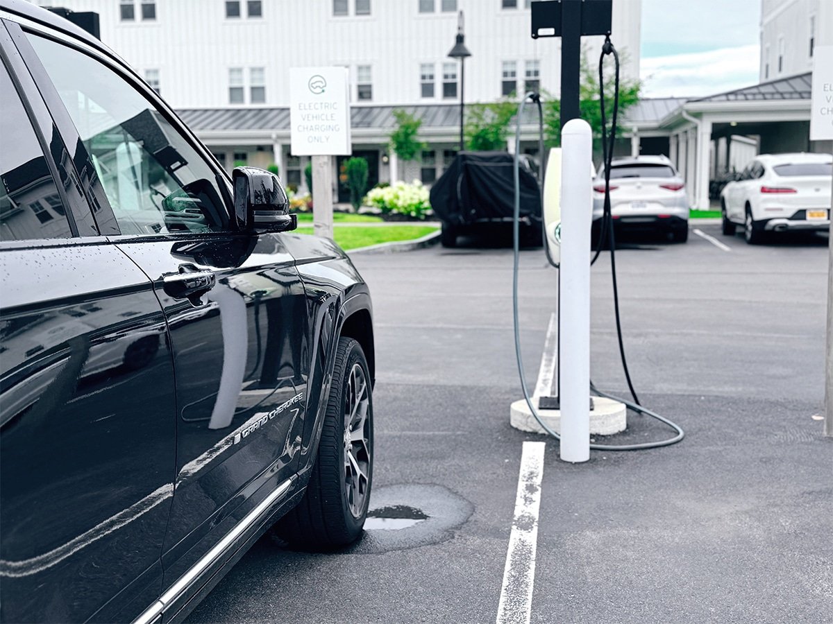 Charging station for electric vehicles.